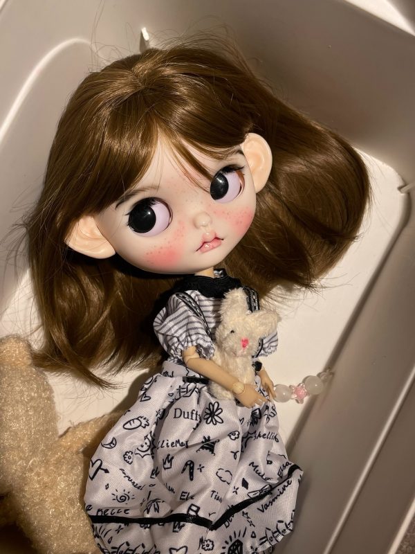 product finished blythe doll