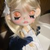 Blonde Blythe do