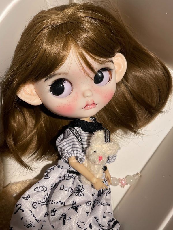 product finished blythe doll