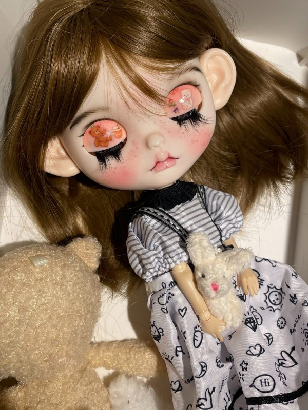 product finished blythe doll